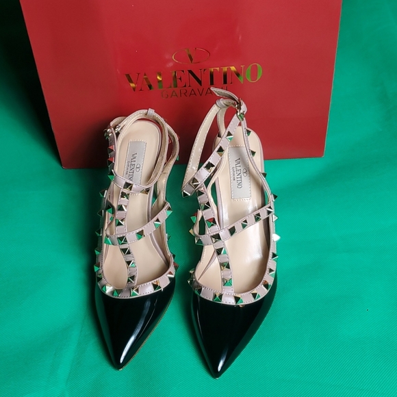 COPY - 💝 VALENTINO GARAVANI 💝 - Picture 2 of 13